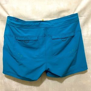 Title nine Rogue Shorts 5”